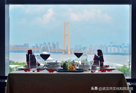 武汉4钻酒店推荐,武汉酒店推荐游玩方便