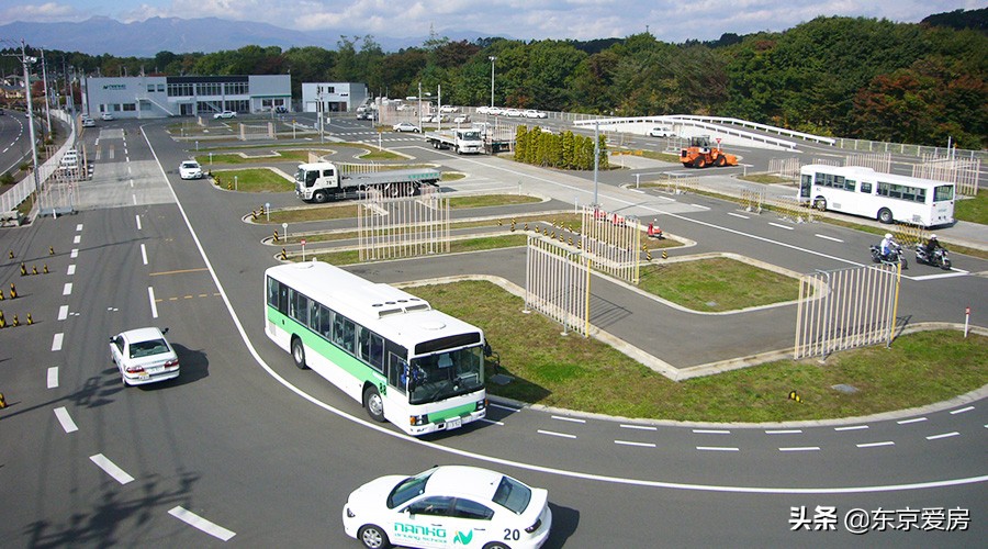 外国人怎么换中国驾照,在日本换驾照跟考驾照有什么区别