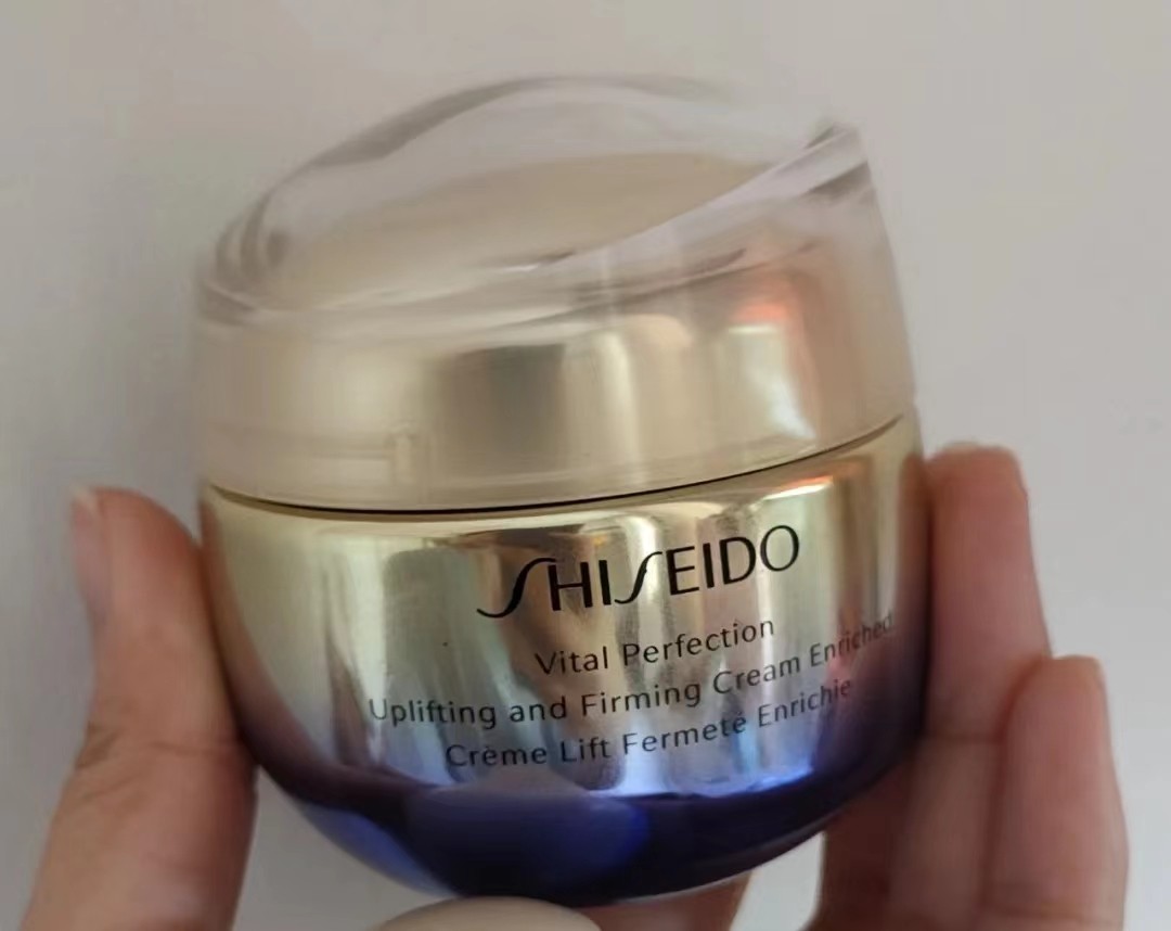 秋冬30岁用什么面霜比较好,过了三十岁女人该用什么护肤品