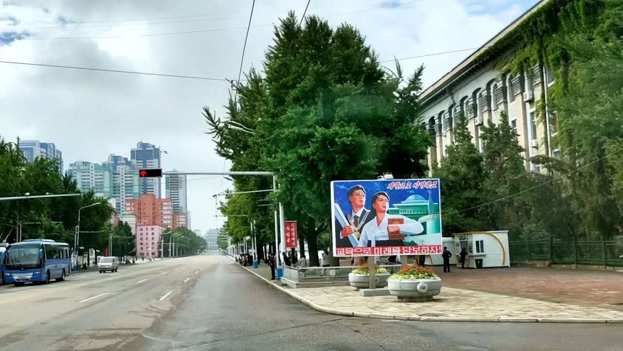 八十年代朝鲜经济是个什么状况,朝鲜花钱