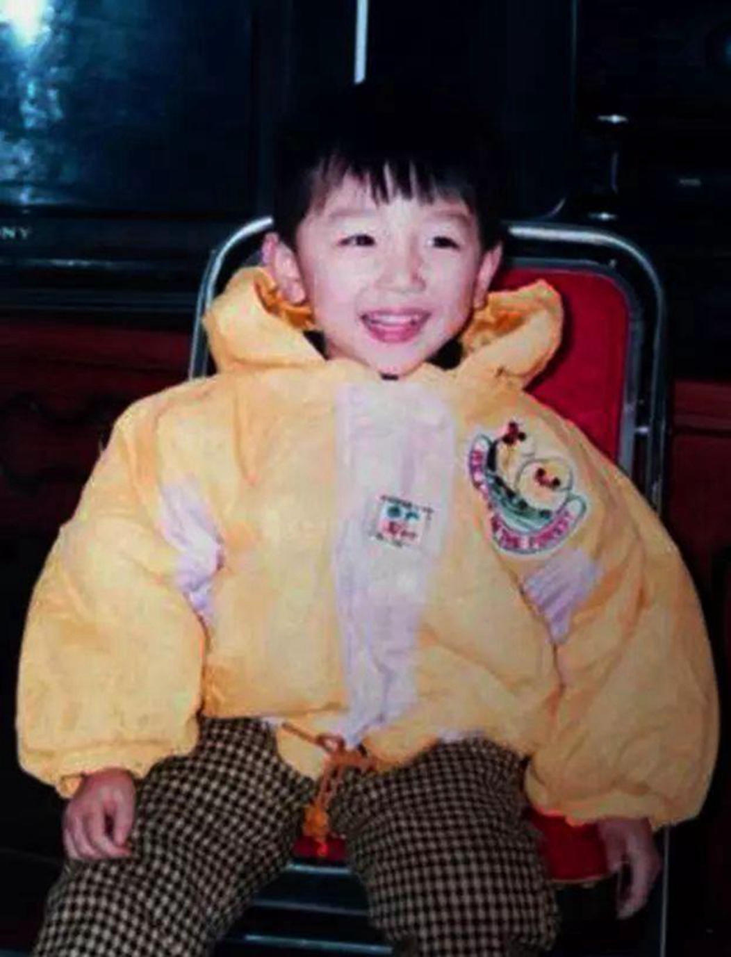 没有颜值没身材周冬雨为何如此红,其貌不扬的周冬雨为什么备受关注