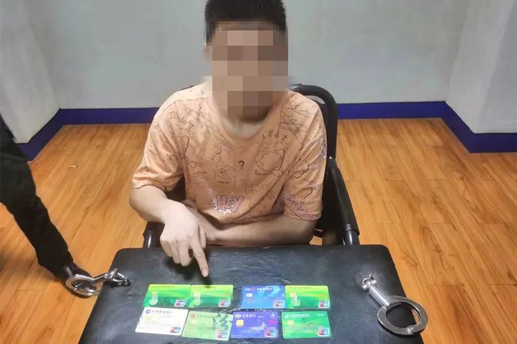 抖音点赞破百万的女孩,抖音点赞520万