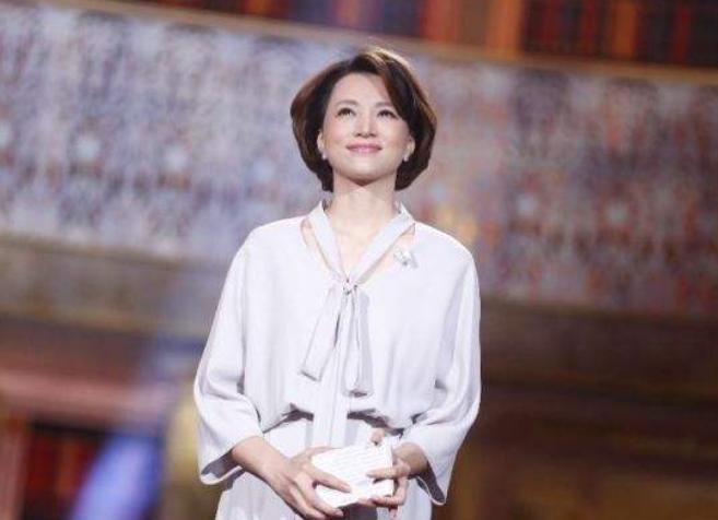 新央视一姐年仅25岁,央视一姐李红现状