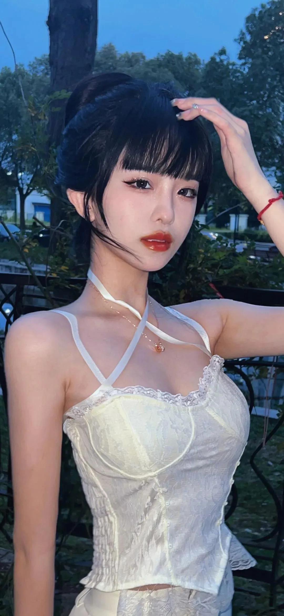 高清美女壁纸写真系列,全屏美女壁纸高颜值写真