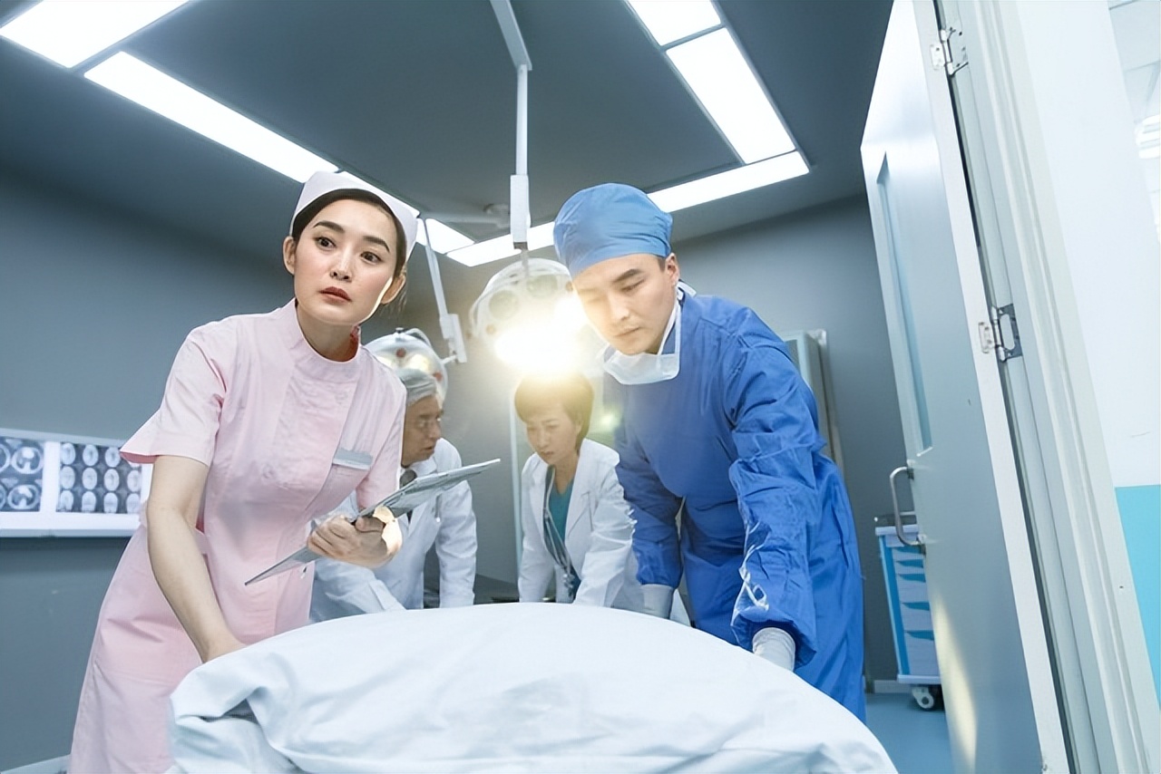 婆婆手术后不乐观,婆婆做开颅手术了