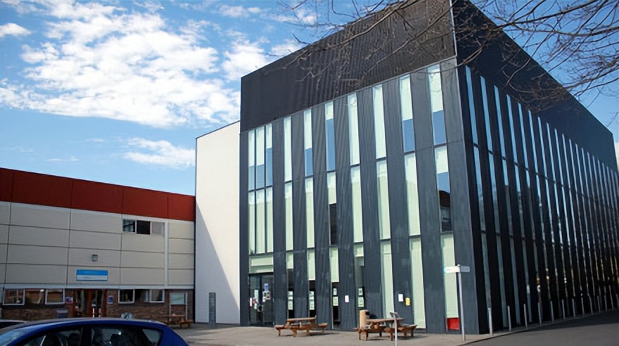 英国伦敦金斯顿大学名校探访,金斯顿大学在哪