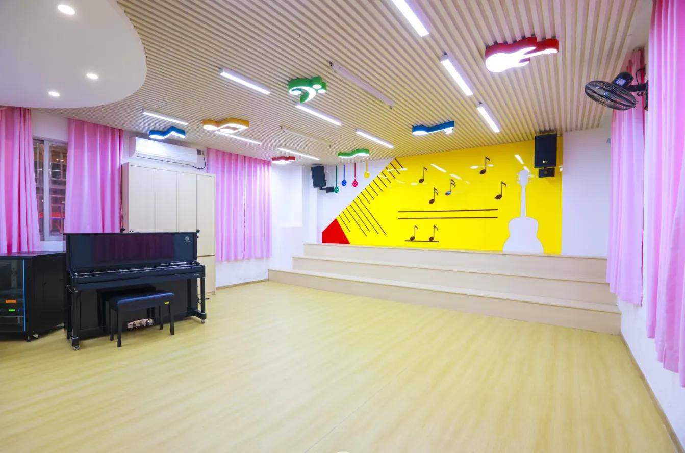 深圳十大私立贵族学校高中,深圳最贵民办高中学校