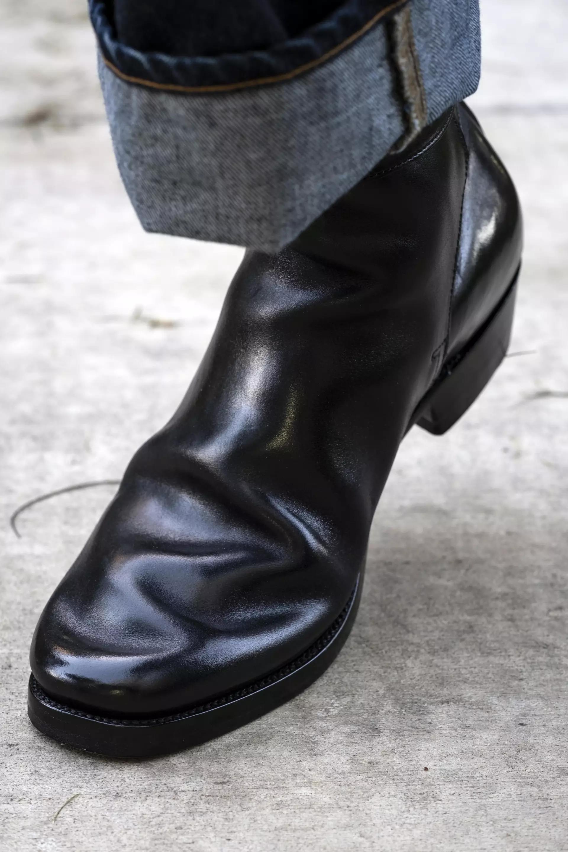 ins博主DenimDentist单宁牙医Jeff的XBXS马靴开箱评测