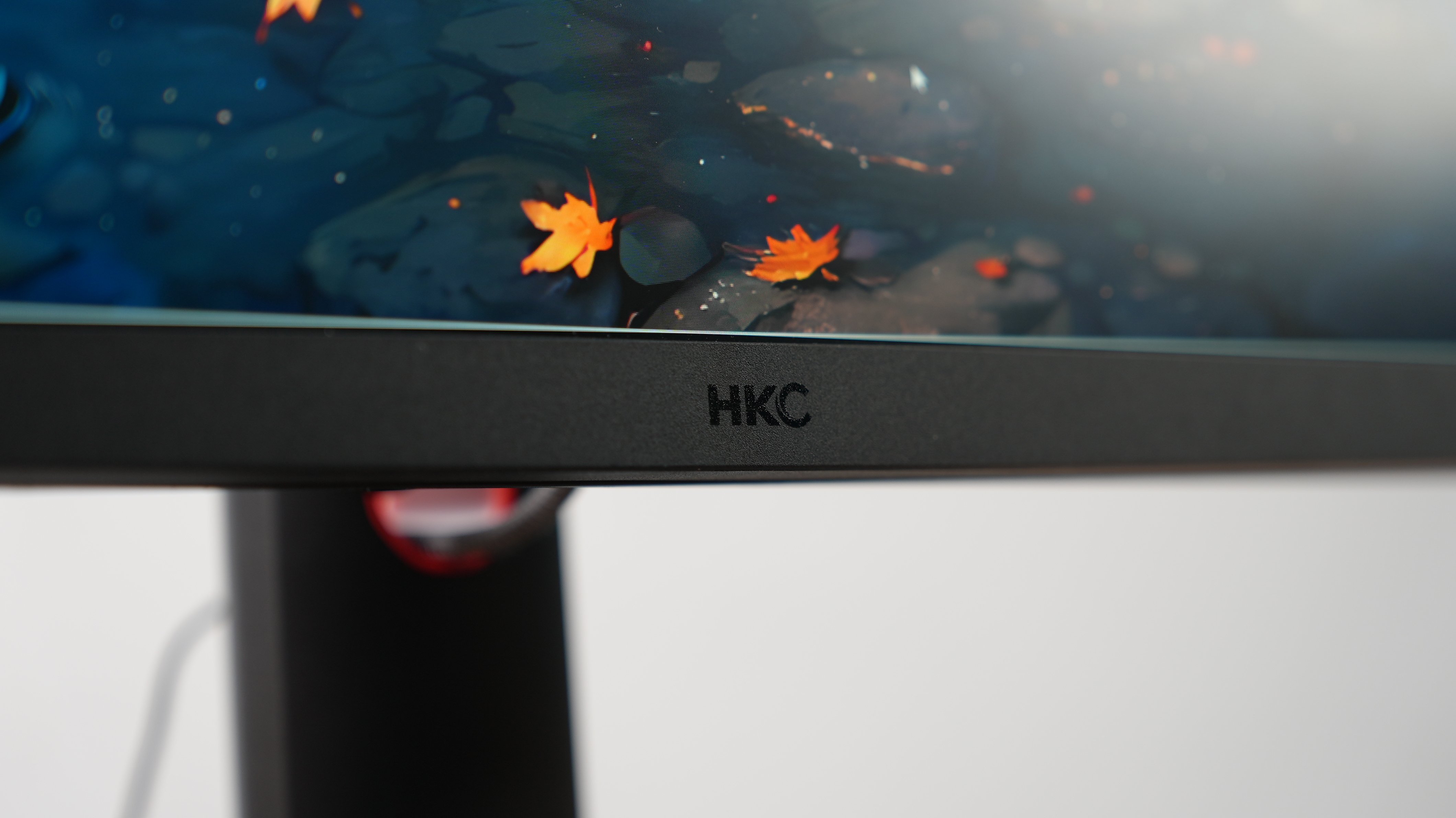 hkc神盾mg27q色彩不鲜艳,hkc神盾mg27q显示器测评