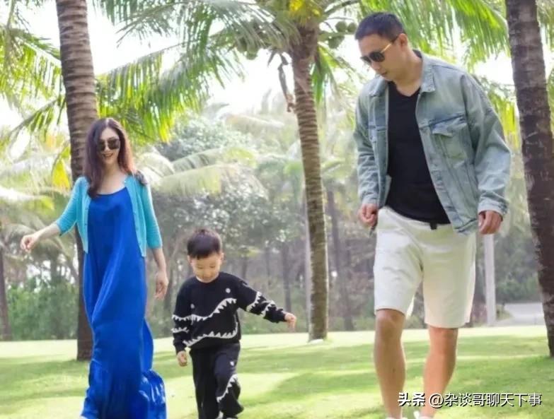 国足太太团十大美人,国足太太演员