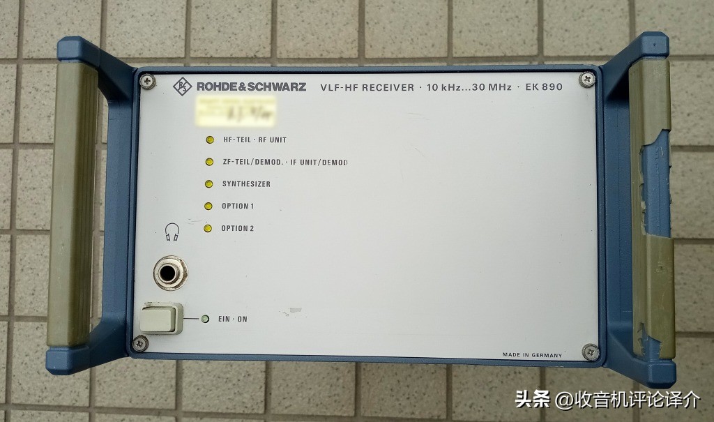 罗德与施瓦茨EK890接收机，1991年首发，胜过大多数当代设备？