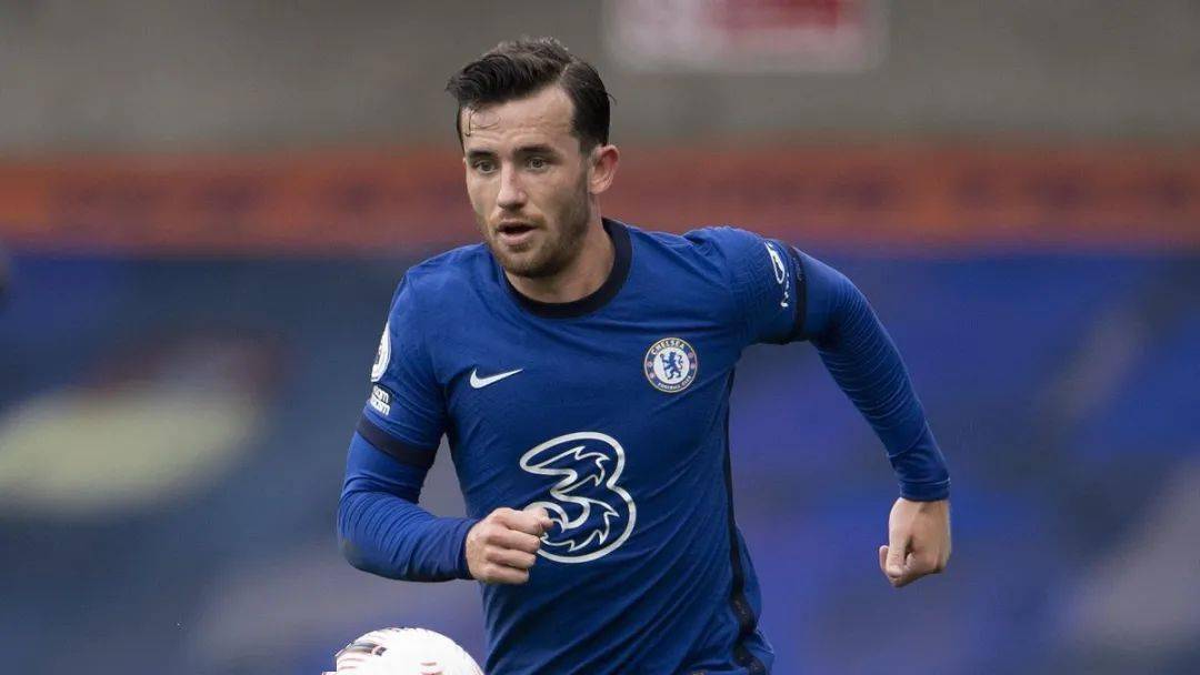 442评选足坛十大左后卫,442评出的足坛现役十大前锋