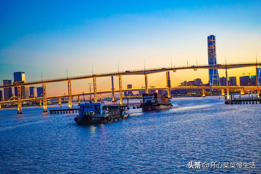 珠海澳门环岛游日游夜游,珠海游轮澳门环岛游值得坐吗