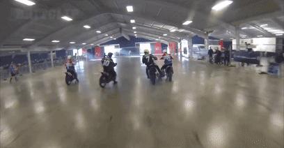 梅西足球比赛中最尴尬的场面,梅西来了都甘拜下风