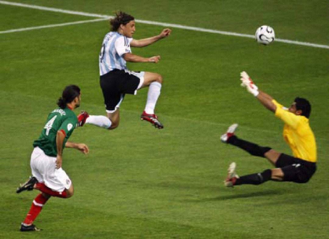 梅西感情史,梅西苏亚雷斯爱情故事