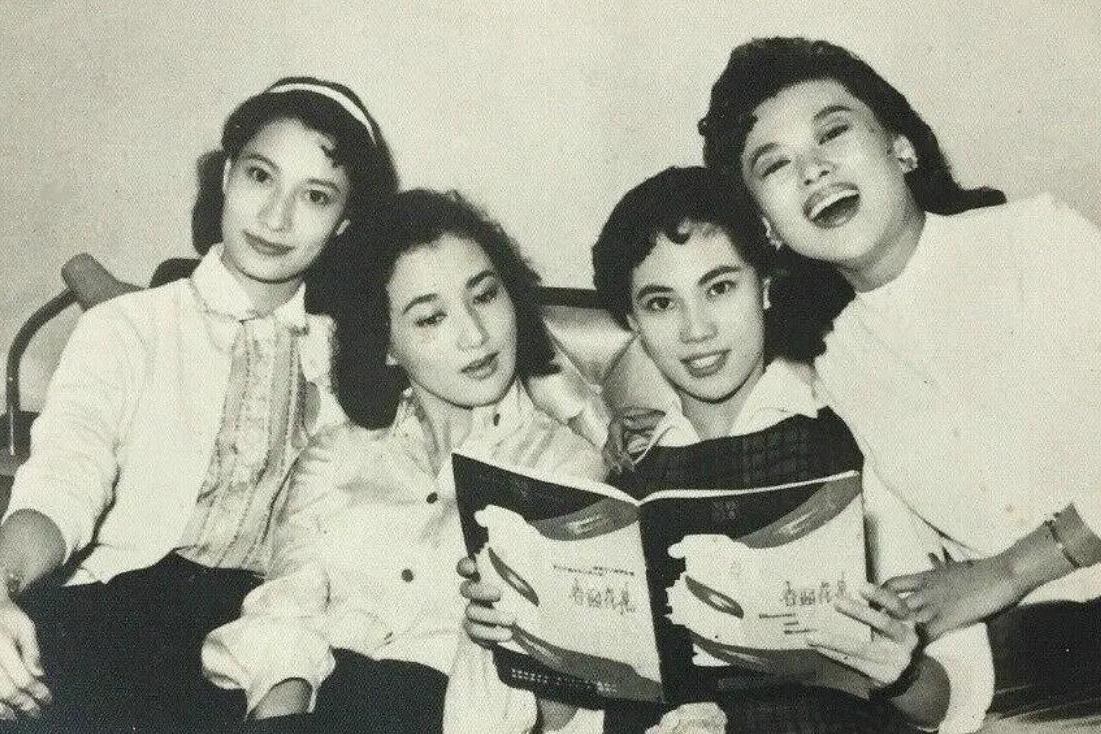 王馨平父亲及母亲,王馨平和她爸爸的视频