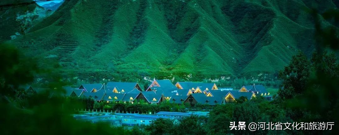 爱丽丝梦游仙境景区,爱丽丝梦游仙境青岛实景