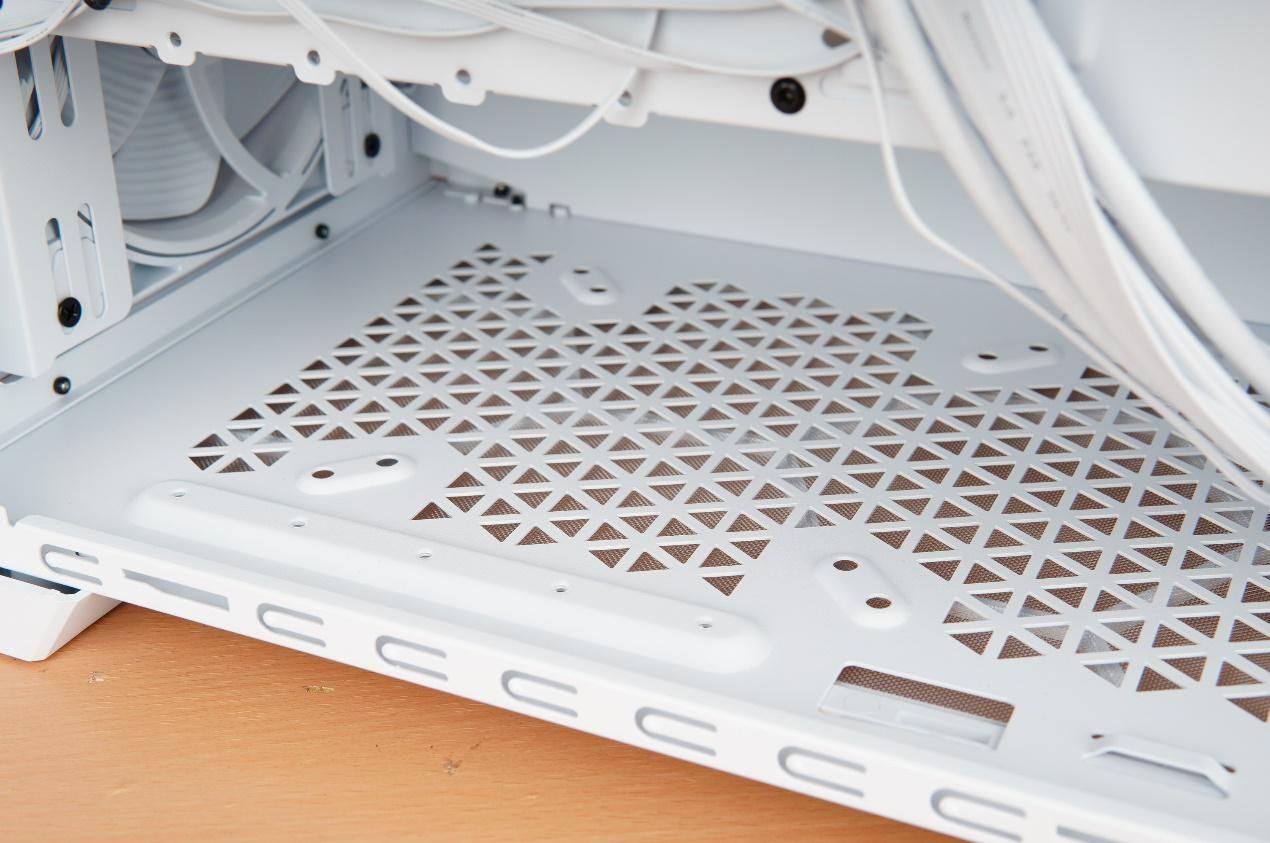 令人惊艳的散热效能，德商德静界ShadowBase800FX机箱