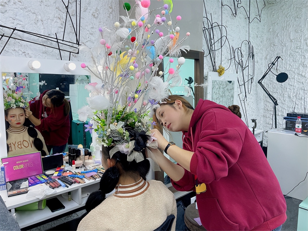 长沙岳麓区化妆培训学校,长沙化妆培训学校