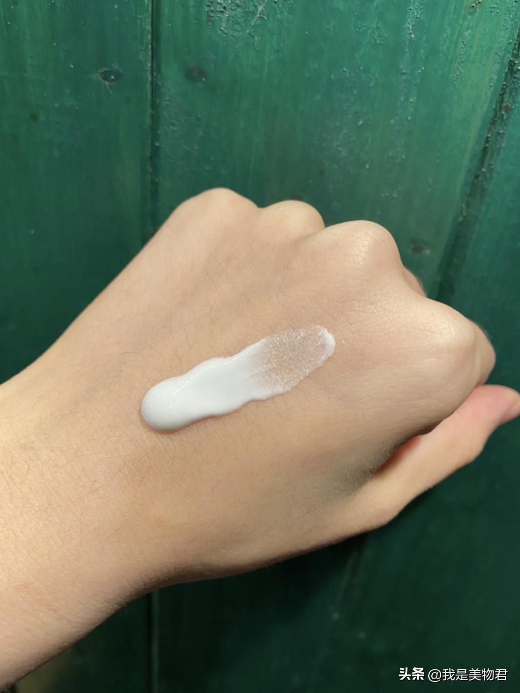 抢了妆前饭碗的面霜，帮你找到底妆开挂新技能