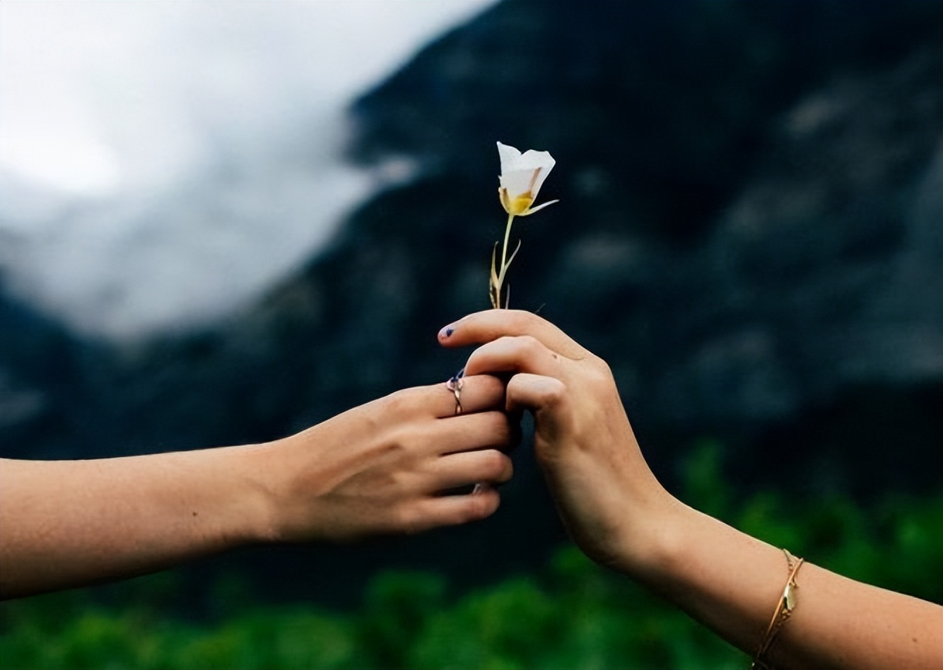 2020肺癌靶向吉非替尼药价格表,肺癌靶向药吉非替尼副作用