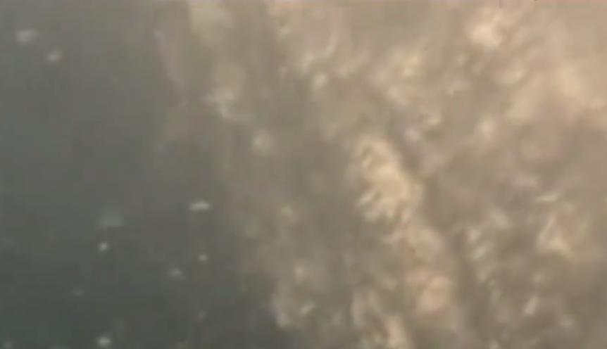 渔民在湖里挖出宝藏,湖底宝藏打捞视频