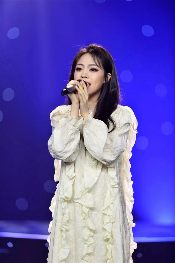 唱出心中热爱！酷狗繁星互娱歌手方言首次亮相央视《新声乐游季》