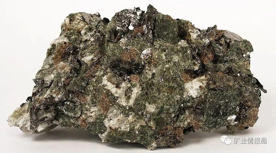 石墨在电动汽车上的用途,新能源汽车用石墨制品