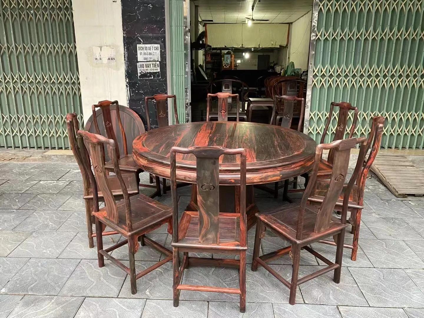 黑飘红属于大红酸枝的顶级吗,大红酸枝开料定制餐桌