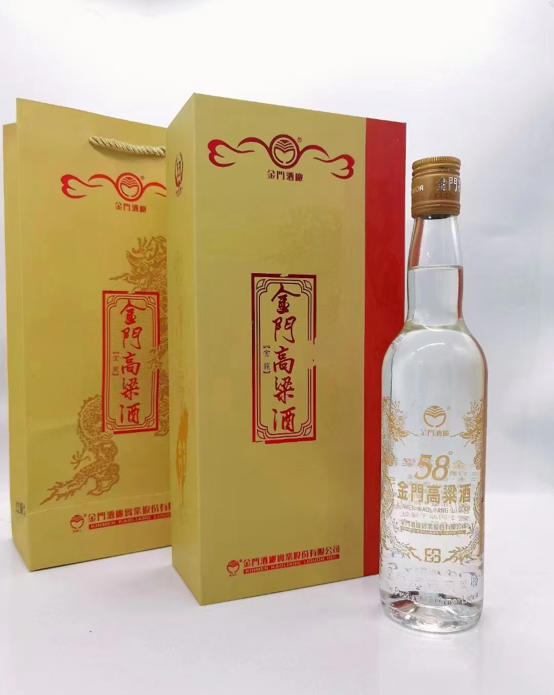 金门高粱酒白坛和白金龙哪个好,喝过都说好的100左右浓香纯粮酒