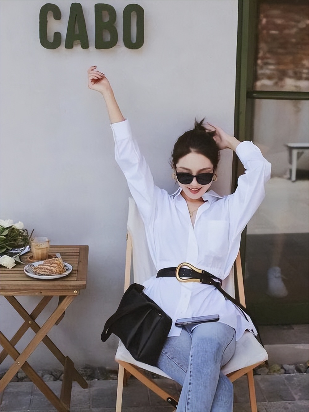 条纹衣服如何穿显瘦,只有薄薄的衣服怎么穿显瘦