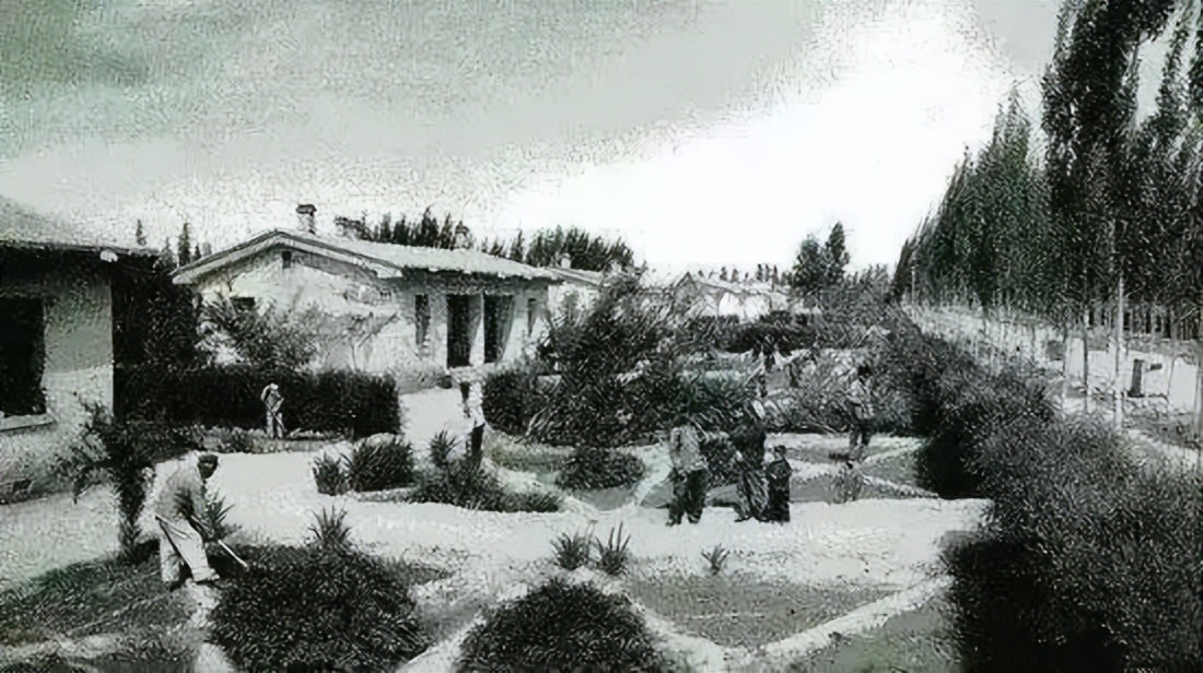 鏉ヨ嚜濉旈噷鏈ㄥ娌虫枃鑻戠殑鏁ｆ枃鍥涚瘒 (鏉ヨ嚜濉旈噷鏈ㄥ娌虫枃鑻戠殑缇庢枃浜旂瘒)