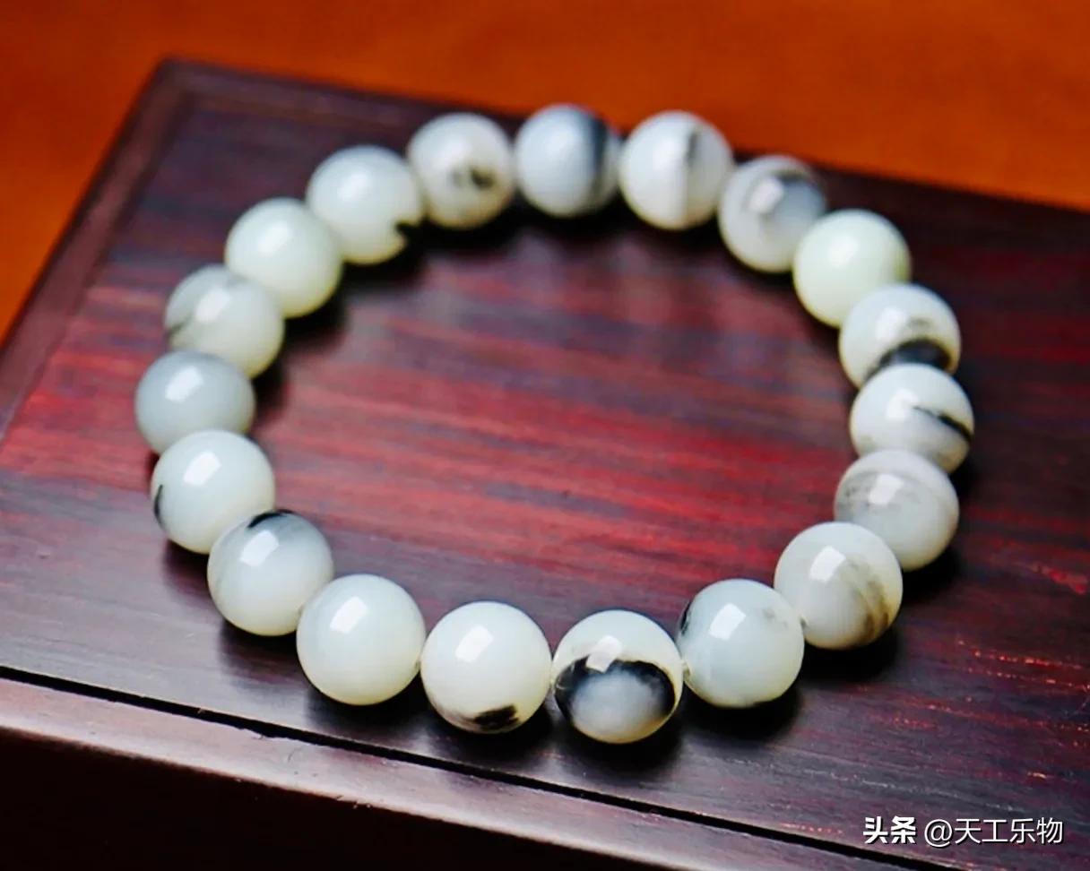 和田玉哪个玉种性价比高些好呢,和田玉哪些玉种的籽料比较稀有