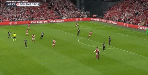 绝平无效，0-1！FIFA第11首败，奇景诞生：世界冠军小组垫底