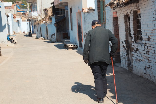 新型养老强势来袭，不但可以解决养老问题，还可以赚钱帮补家用