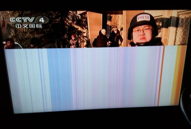 电视机出现了雪花屏怎么解决,电视机雪花故障怎么修