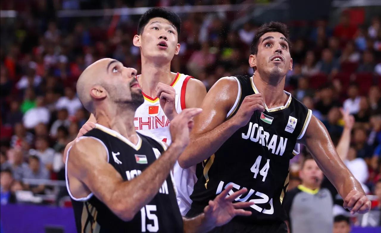 中国男篮4大中锋,中国男篮4大传奇中锋