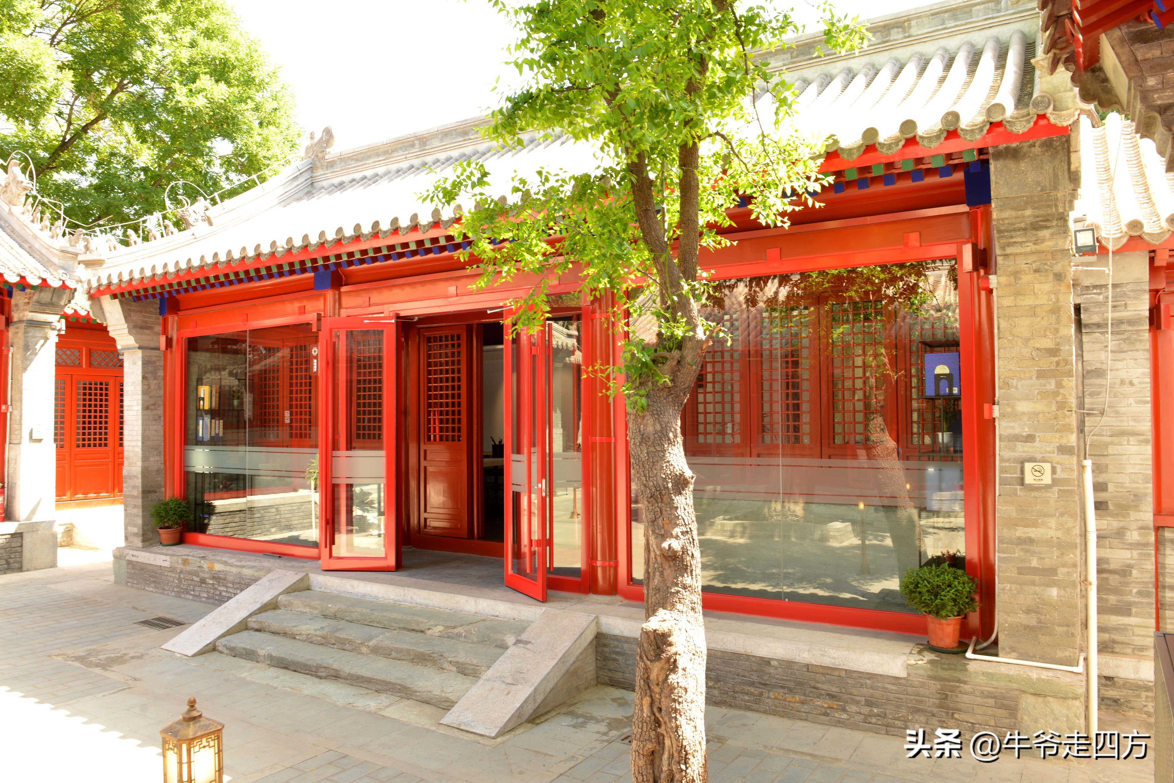 鍖椾含閲戠煶鍗氱墿棣嗗簡浜戝闂ㄧエ,閲戠煶鍗氱墿棣嗗簡浜戝