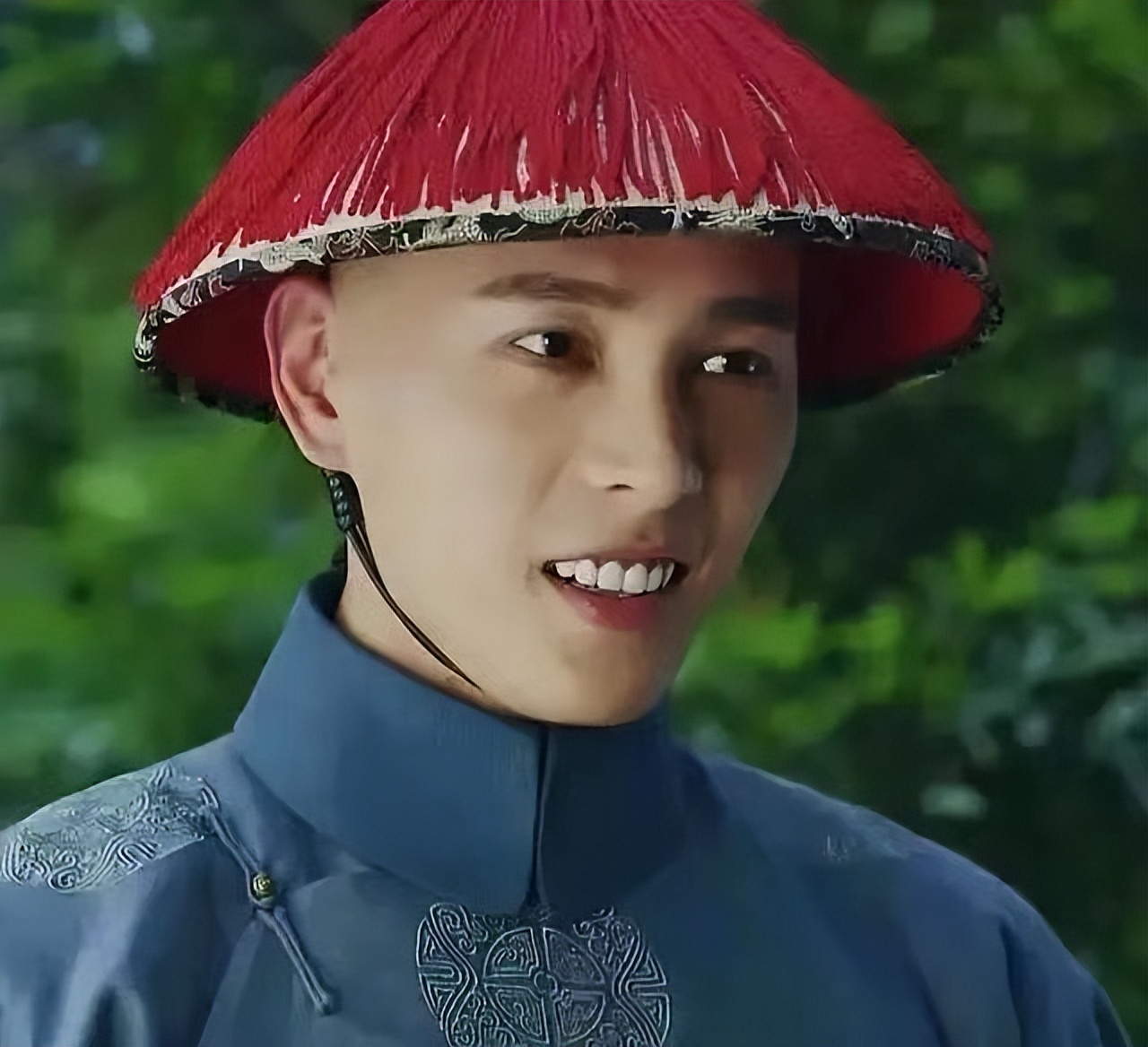 盘点有哪些明星在舞台上露过腹肌,假腹肌假翘臀