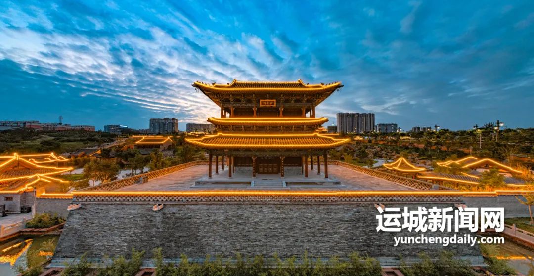 千年盐湖城,千年盐湖全景图