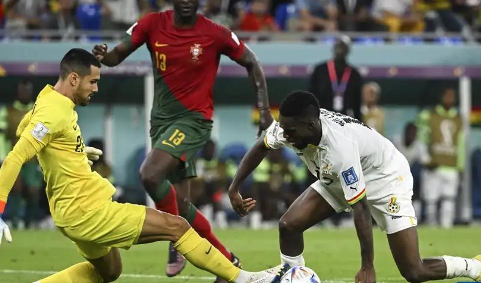 地产人速写99:速写末篇送给梅西,超越自我逆风飞扬,梅西有戏