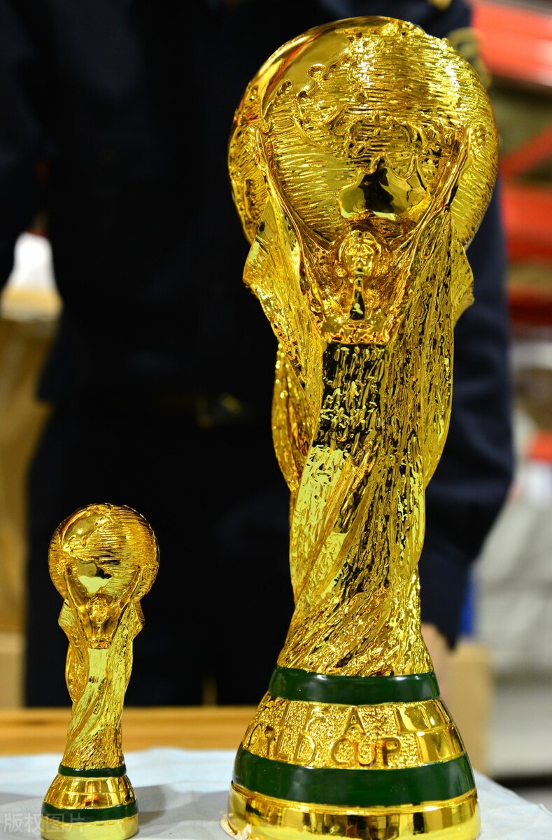 中国男足为什么那么多纹身,02年国足有纹身吗