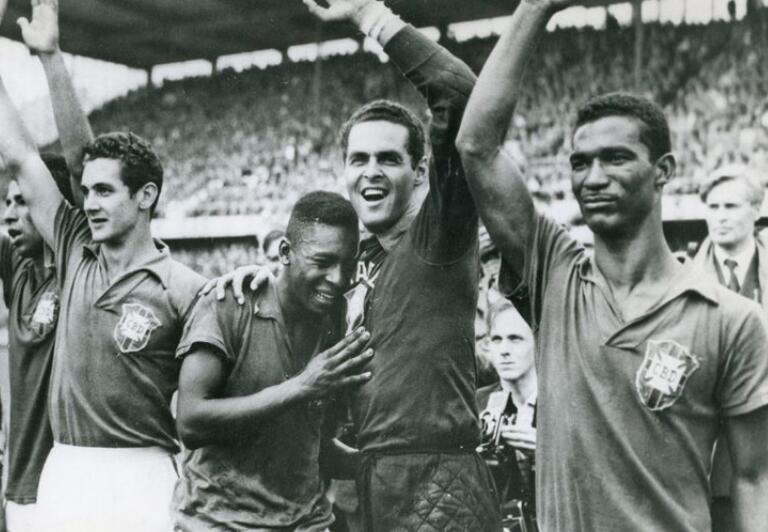 现代足球的发源地是英格兰吗,现代足球发源地是在哪个国家