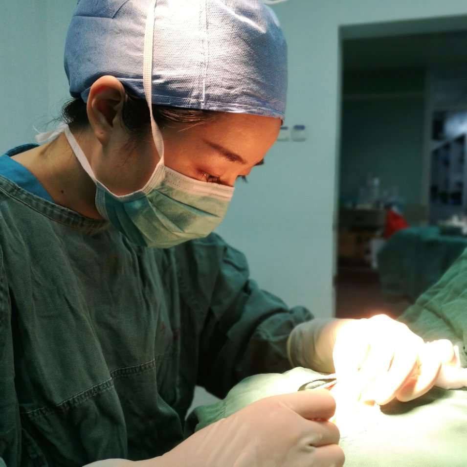 鸡爪纹和鱼尾纹怎样祛除,鱼尾纹和鸡爪纹是一个意思吗