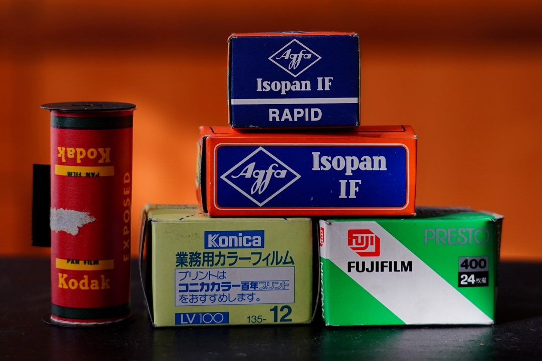 谈胶卷与胶卷暗盒收藏:过期的胶卷也有人要,或许还能卖个好价钱