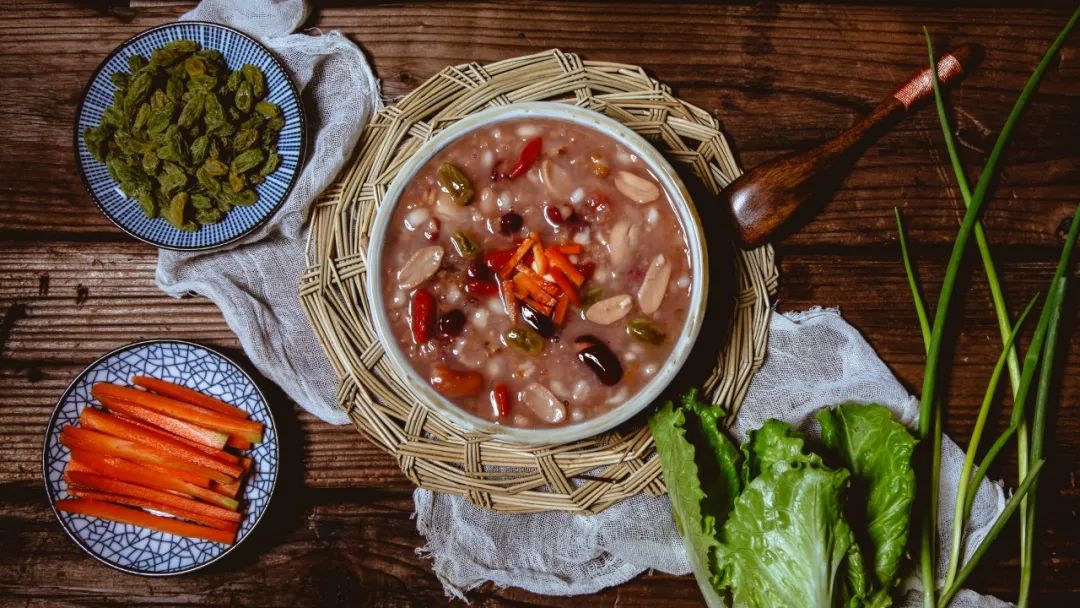 腊八古诗100首,腊八吃腊八粥的诗句