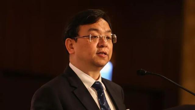 王传福父母双亡,王传福15岁成孤儿