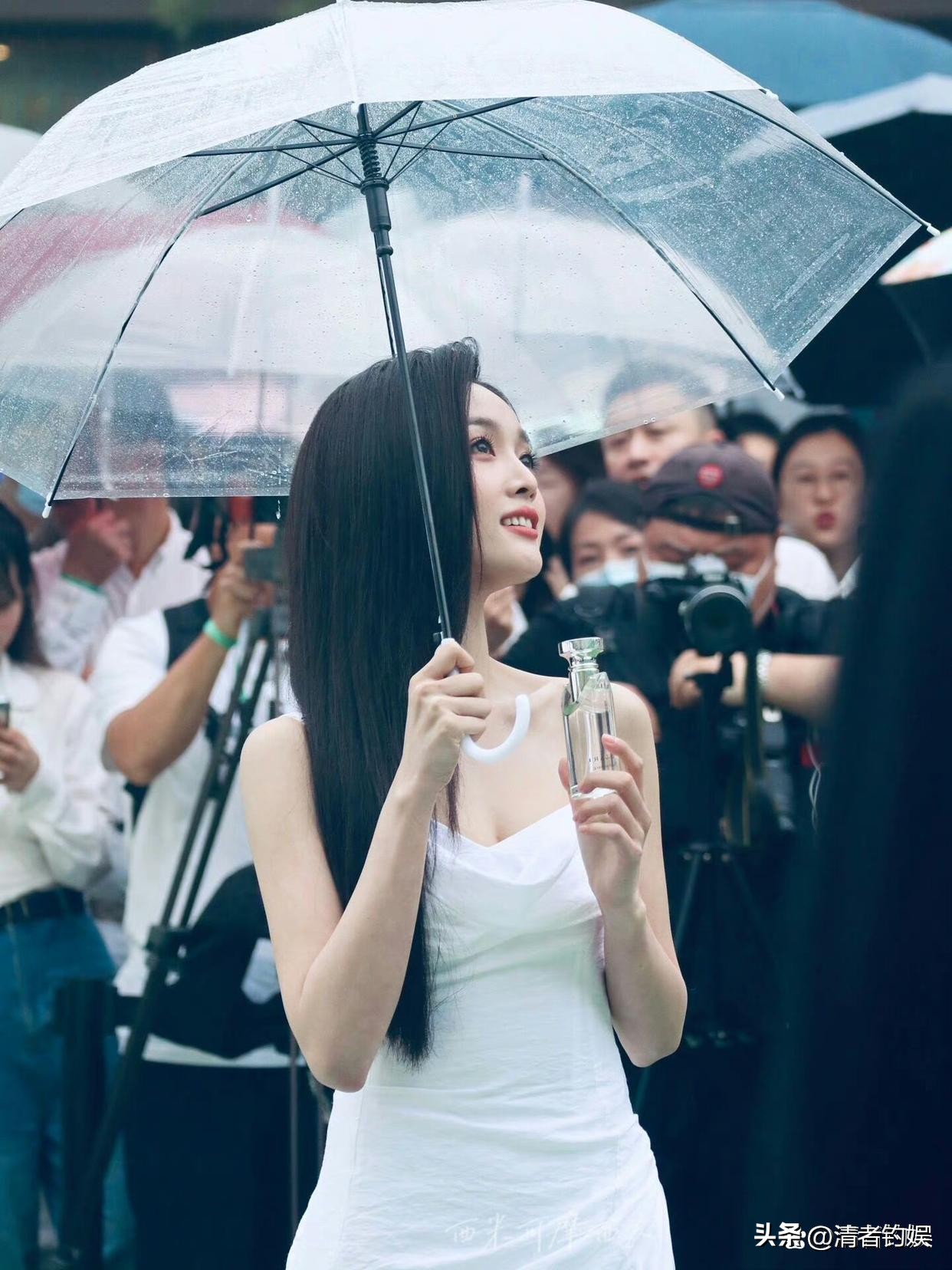 程潇和孟美岐私下关系,明星敬业差距能有多大程潇孟美岐