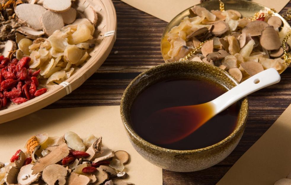 胃不好,总是胃痛,嗳气?中医名方:和胃理气,专调慢性胃炎