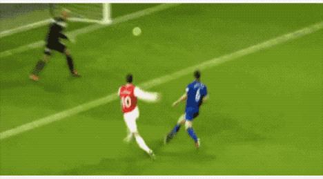 天外飞仙罗本,足球明星罗宾范佩西